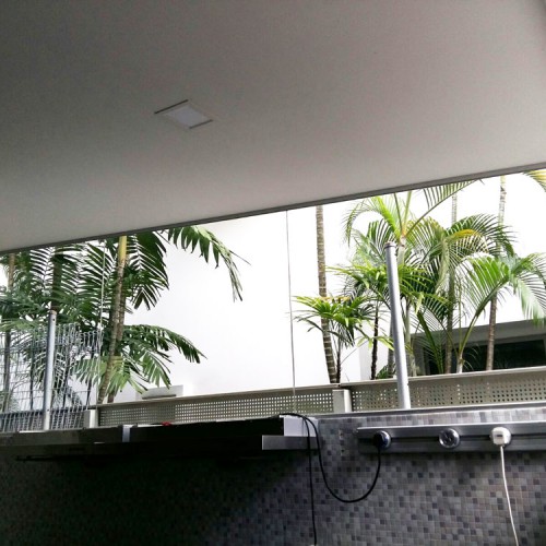 Glass and Aluminium Partition for Enclosed Environment